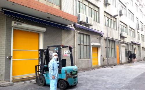 南京旺旺食品工厂用快速门